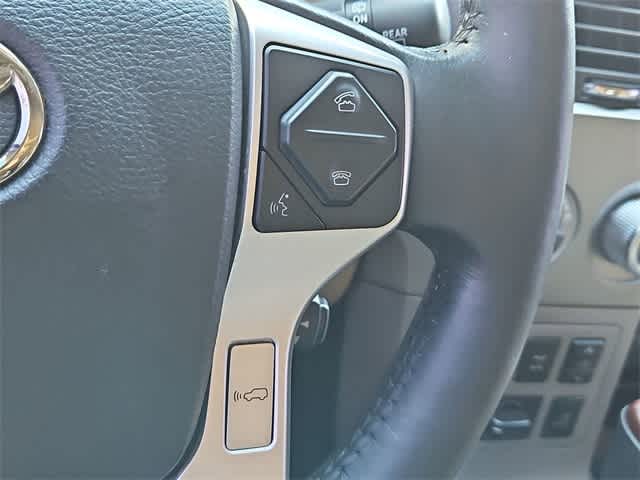 Thumbnail: 2015 Toyota Sequoia - 26