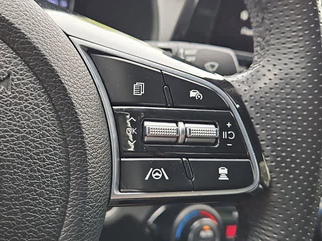 Thumbnail: 2023 Kia Forte - 26