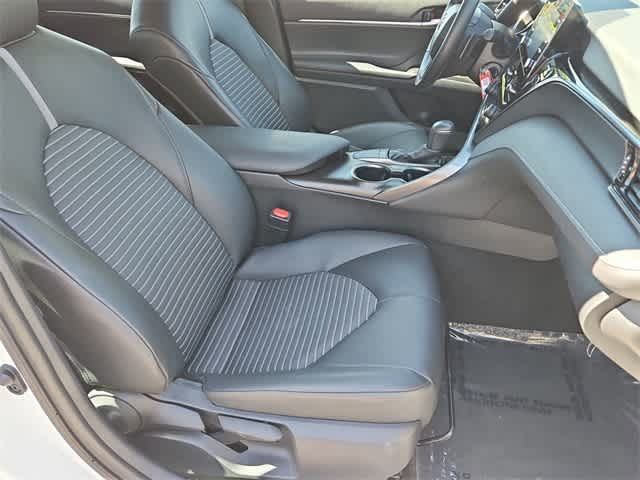 Thumbnail: 2024 Toyota Camry - 21