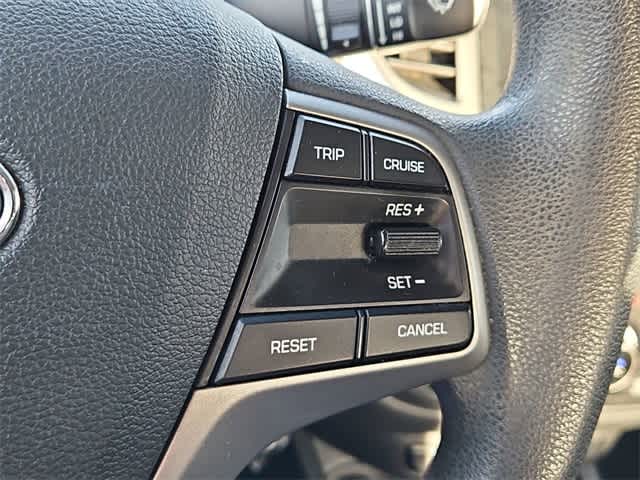 Thumbnail: 2021 Hyundai Accent - 23