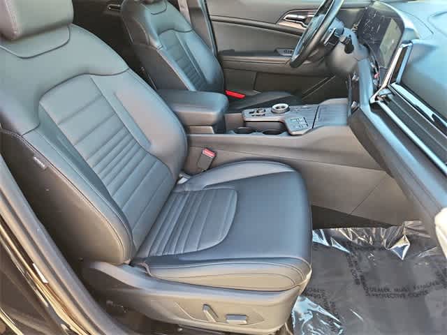 Thumbnail: 2023 Kia Sportage - 22