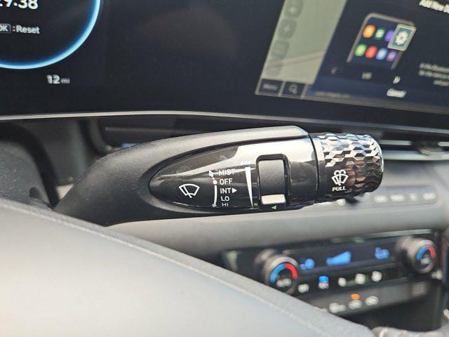 Thumbnail: 2025 Hyundai Elantra - 21
