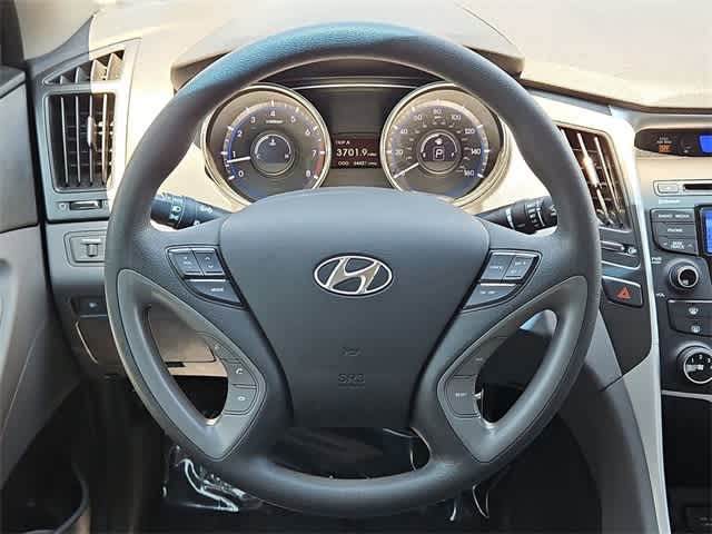 2013 Hyundai Sonata GLS 23