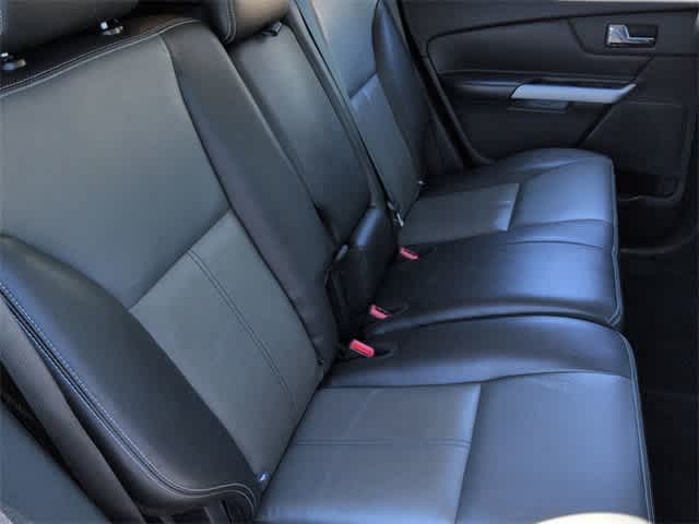 Thumbnail: 2013 Ford Edge - 17
