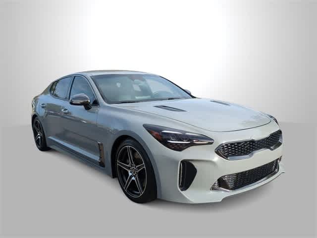 Thumbnail: 2022 Kia Stinger - 2