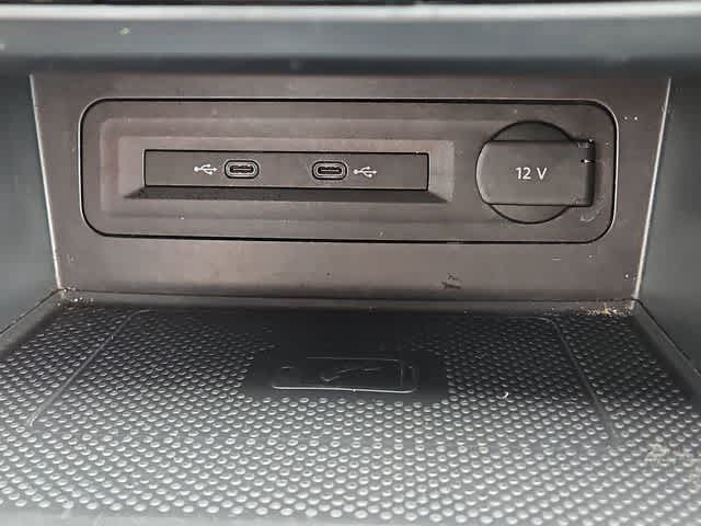 Thumbnail: 2021 Volkswagen Atlas - 29