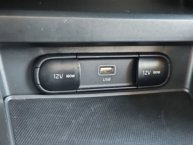 Thumbnail: 2025 Kia Soul - 28