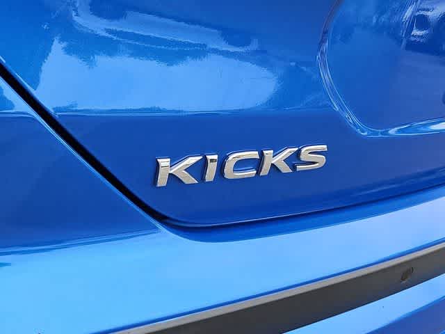 Thumbnail: 2022 Nissan Kicks - 12