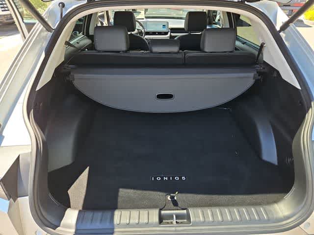 Thumbnail: 2023 Hyundai Ioniq 5 - 34