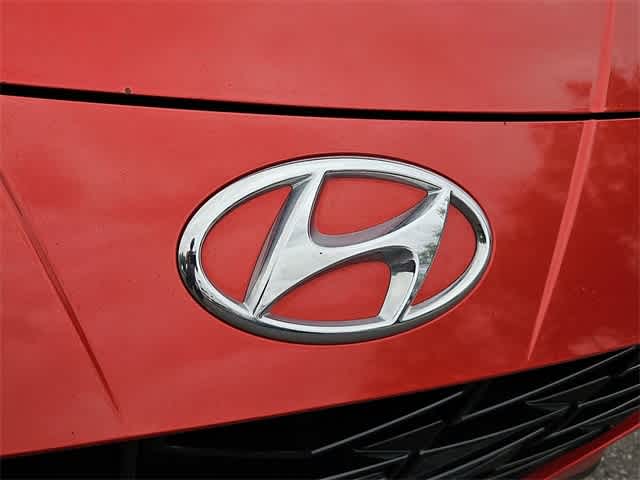 Thumbnail: 2022 Hyundai Elantra - 11