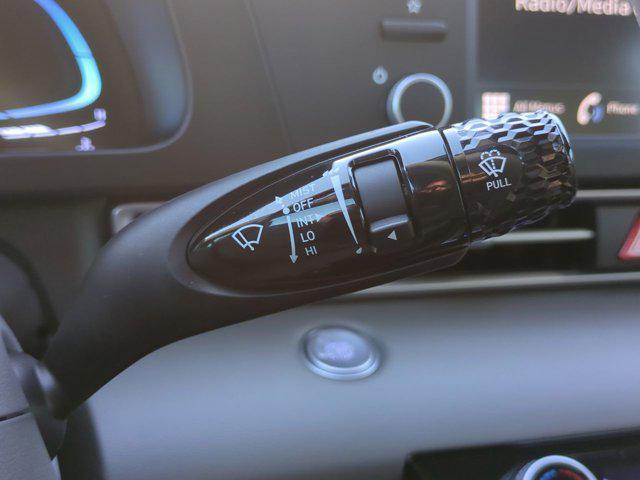 Thumbnail: 2026 Hyundai Elantra - 24