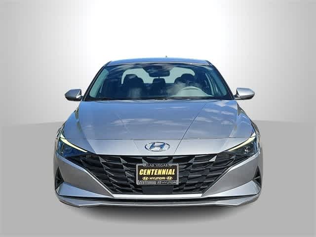 Thumbnail: 2022 Hyundai Elantra - 3