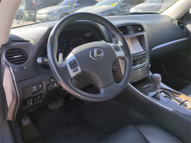Thumbnail: 2014 Lexus IS - 10