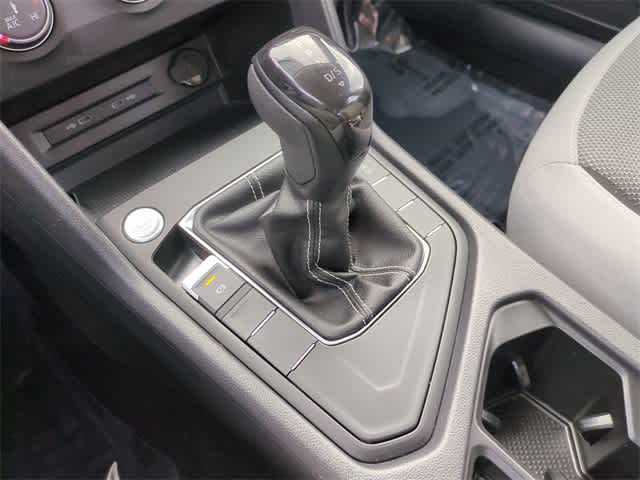 Thumbnail: 2022 Volkswagen Taos - 29