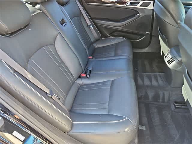 Thumbnail: 2016 Hyundai Genesis - 21