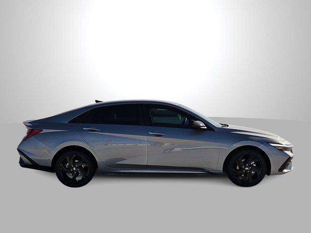 Thumbnail: 2026 Hyundai Elantra - 9