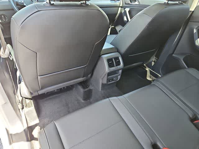 Thumbnail: 2019 Volkswagen Tiguan - 19