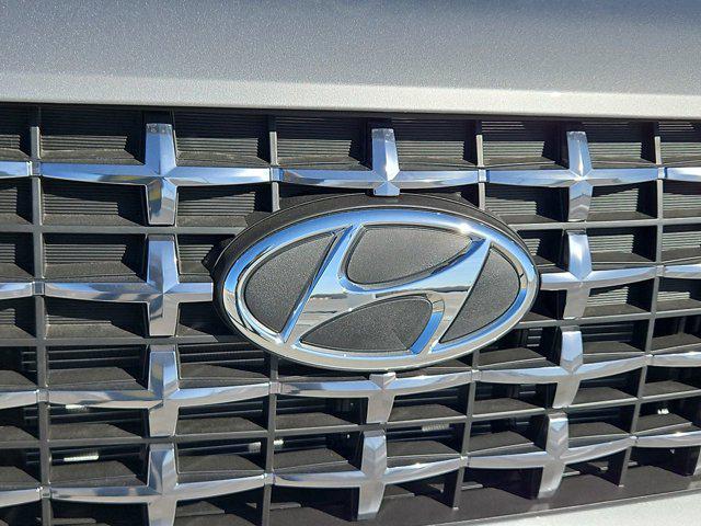 Thumbnail: 2026 Hyundai Venue - 11