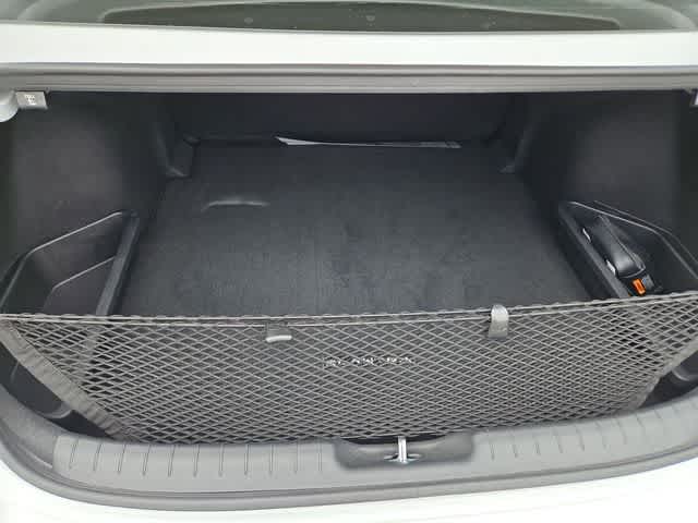 Thumbnail: 2025 Hyundai Elantra - 31