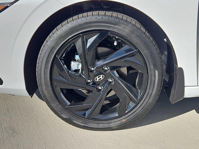 Thumbnail: 2026 Hyundai Elantra - 13