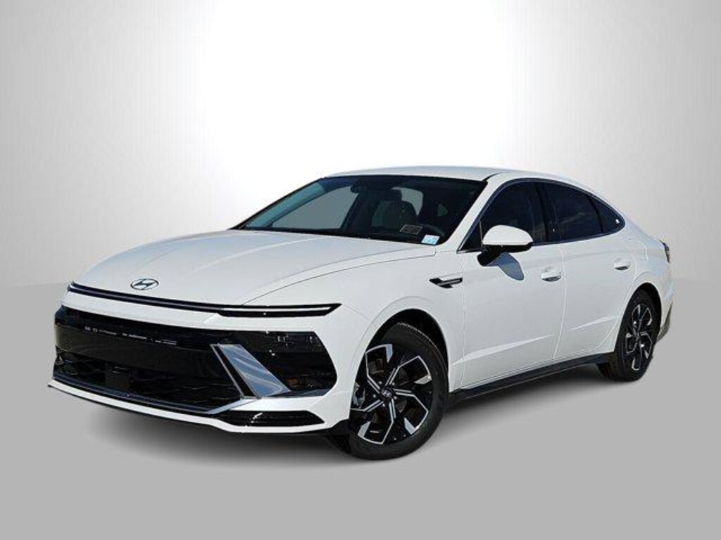 New 2025 Hyundai Sonata SEL Sedan