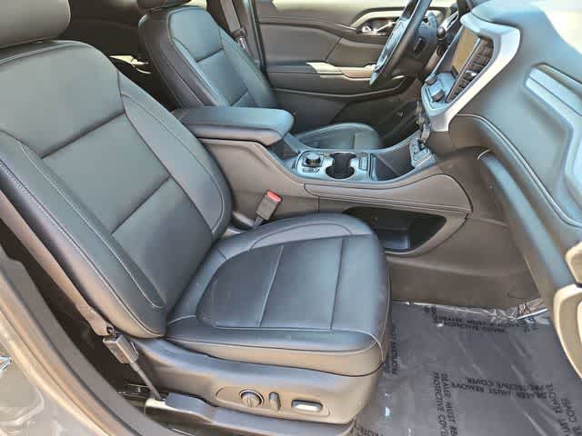 Thumbnail: 2023 GMC Acadia - 22