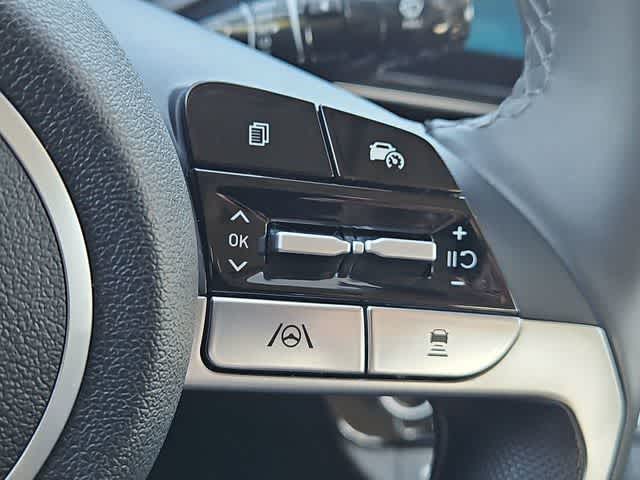Thumbnail: 2025 Hyundai Elantra - 23