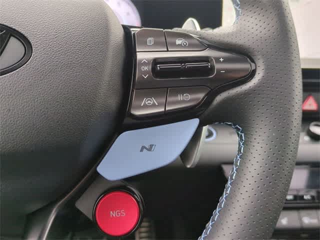 Thumbnail: 2025 Hyundai Elantra - 24