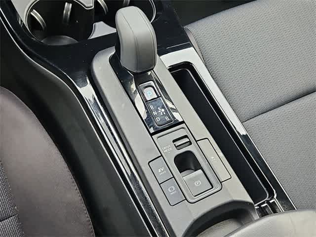 Thumbnail: 2024 Toyota Prius - 28