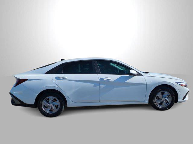 Thumbnail: 2026 Hyundai Elantra - 9