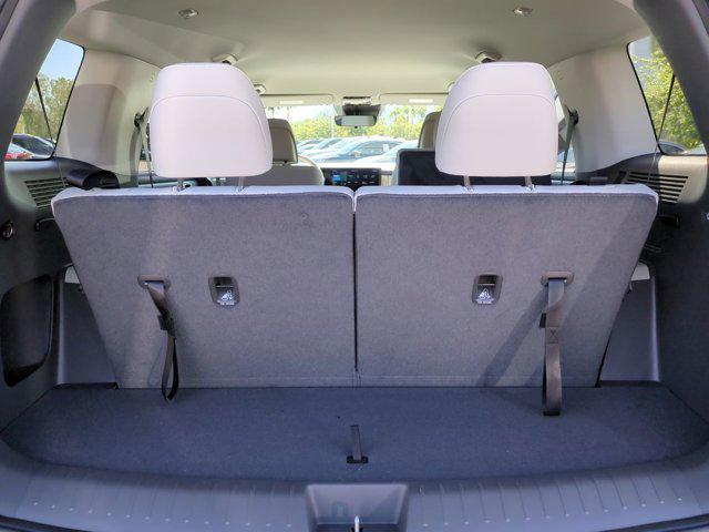 Thumbnail: 2026 Hyundai Santa Fe - 32