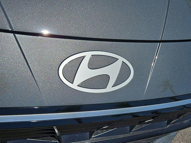 Thumbnail: 2025 Hyundai Elantra - 11