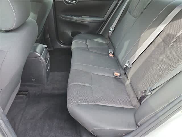 Thumbnail: 2018 Nissan Sentra - 18