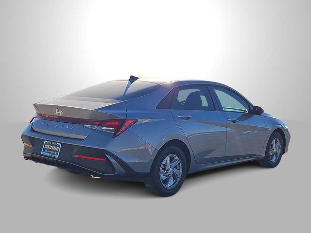 Thumbnail: 2025 Hyundai Elantra - 8