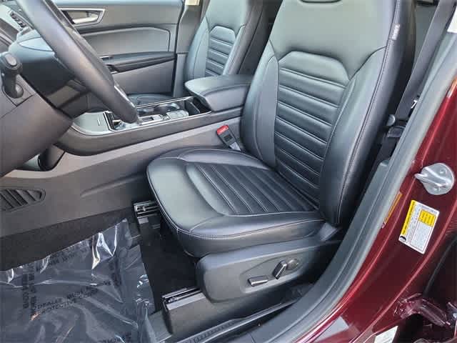 Thumbnail: 2019 Ford Edge - 16