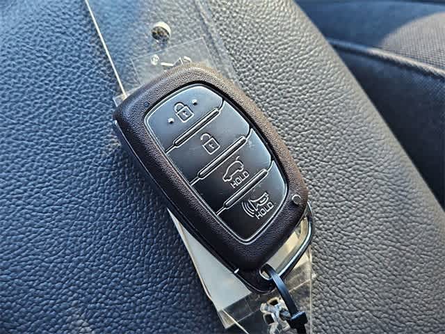 Thumbnail: 2020 Hyundai Ioniq - 33