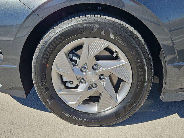 Thumbnail: 2026 Hyundai Sonata - 13