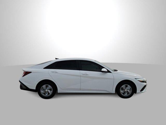Thumbnail: 2026 Hyundai Elantra - 9