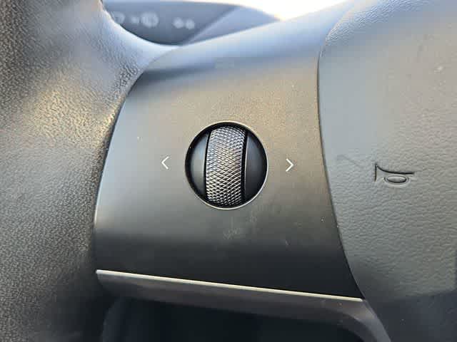 Thumbnail: 2023 Tesla Model 3 - 24