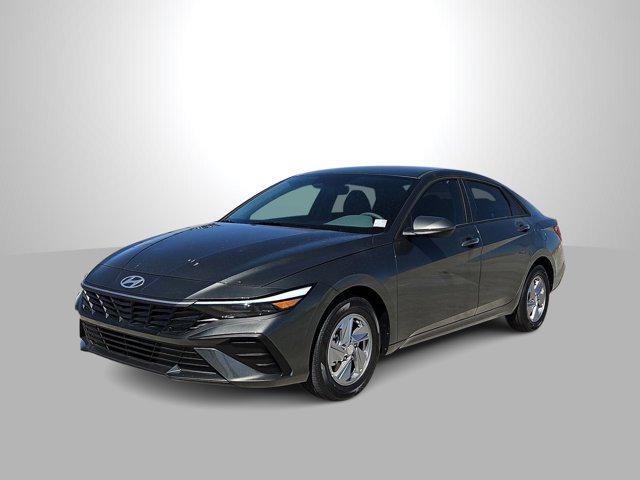 Thumbnail: 2026 Hyundai Elantra - 4