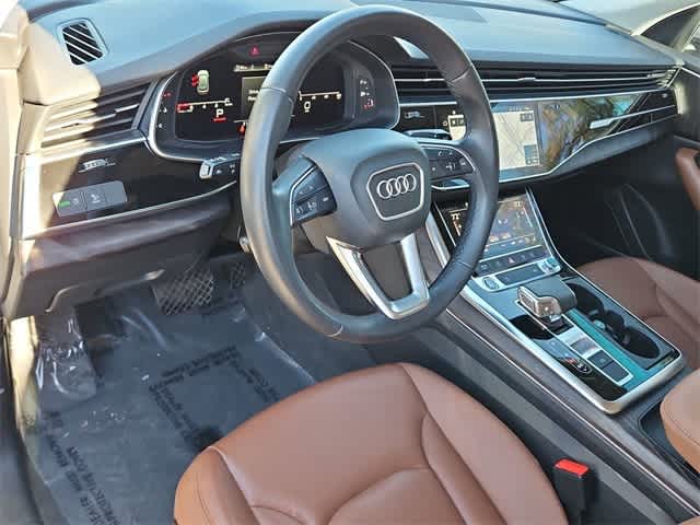 Thumbnail: 2022 Audi Q8 - 10