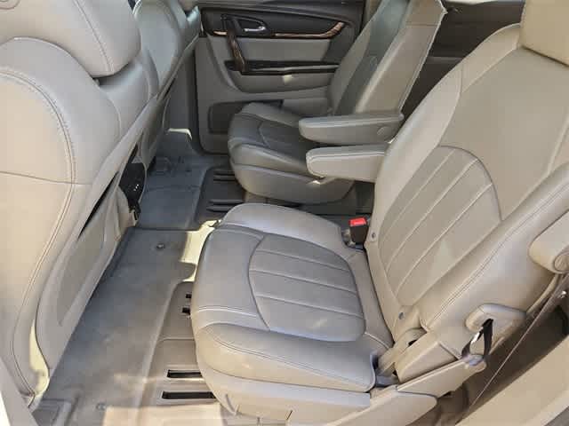 Thumbnail: 2015 GMC Acadia - 21