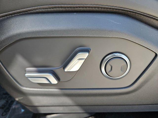 Thumbnail: 2026 Hyundai Santa Fe - 17
