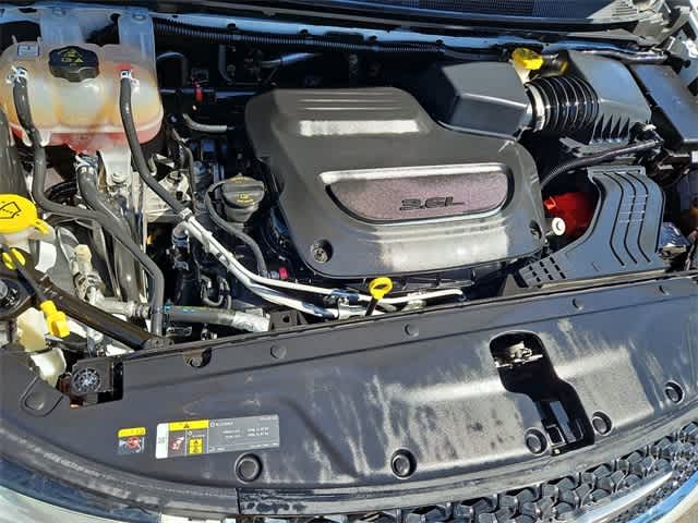 Thumbnail: 2023 Chrysler Pacifica - 15