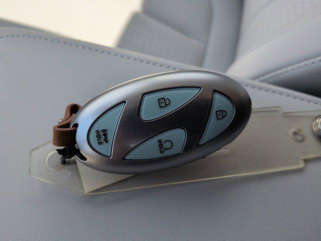 Thumbnail: 2026 Hyundai Ioniq 5 - 36