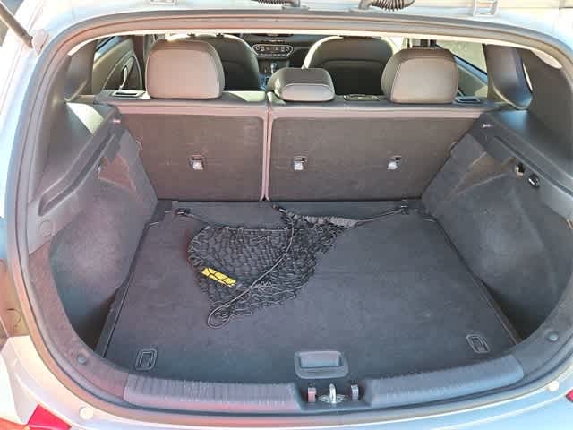 Thumbnail: 2020 Hyundai Elantra - 33