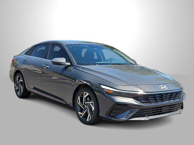 Thumbnail: 2025 Hyundai Elantra - 2