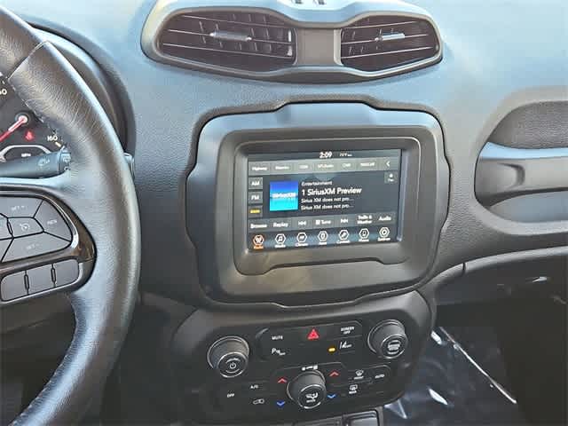 Thumbnail: 2018 Jeep Renegade - 27