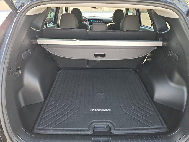 Thumbnail: 2026 Hyundai Tucson - 32