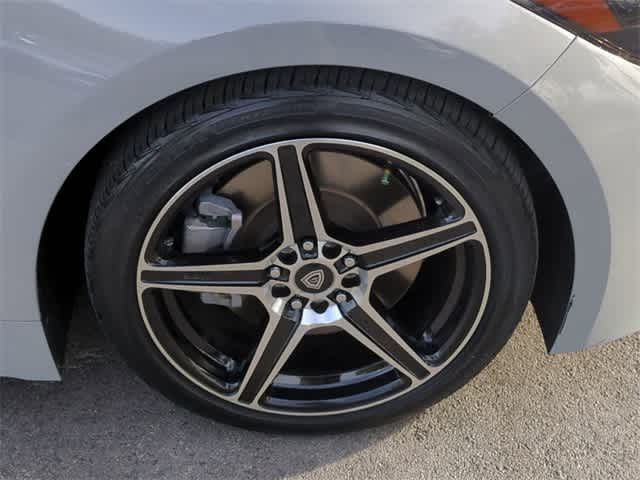 Thumbnail: 2022 Kia Stinger - 11